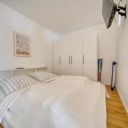 - Haus E, App 0e1305 Heiligenhafen